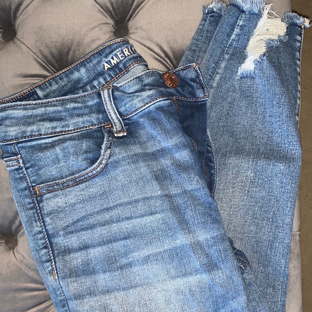 Next level stretch distressed jegging crop jeans